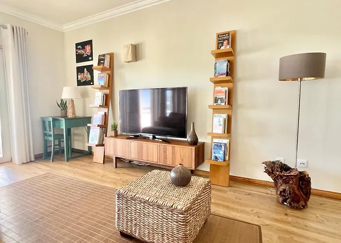 Casa Da Azenha Deluxe - Pool & Silveira (Lisbon)