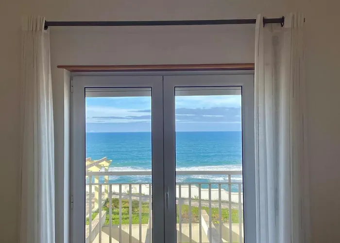 Casa Da Azenha Deluxe - Pool & Silveira (Lisbon)